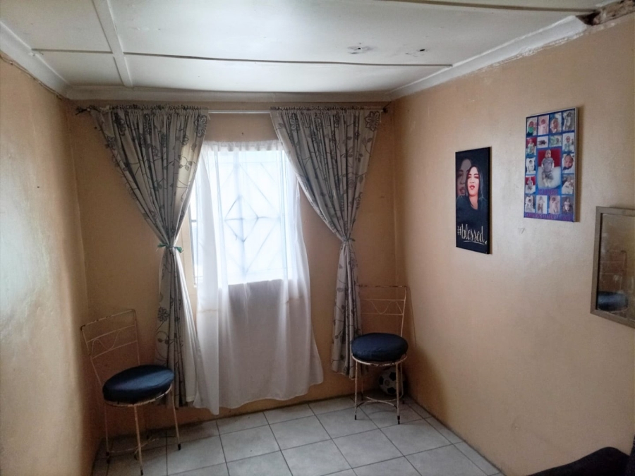 2 Bedroom Property for Sale in Leiden Western Cape